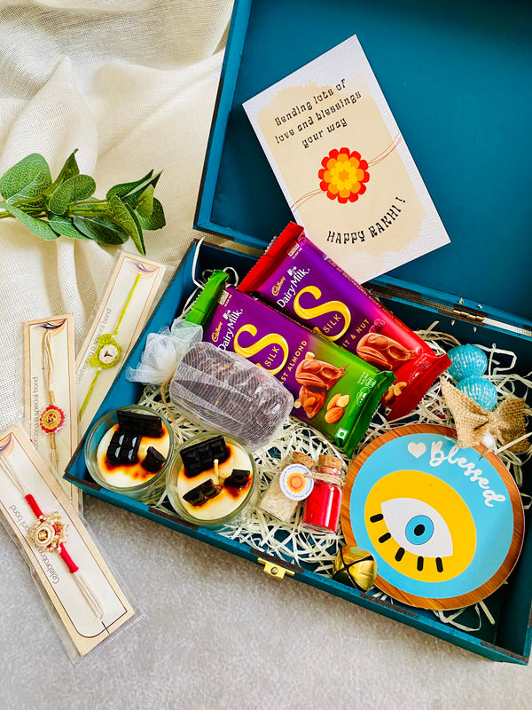 Big Rakhi Hamper With Chocloates