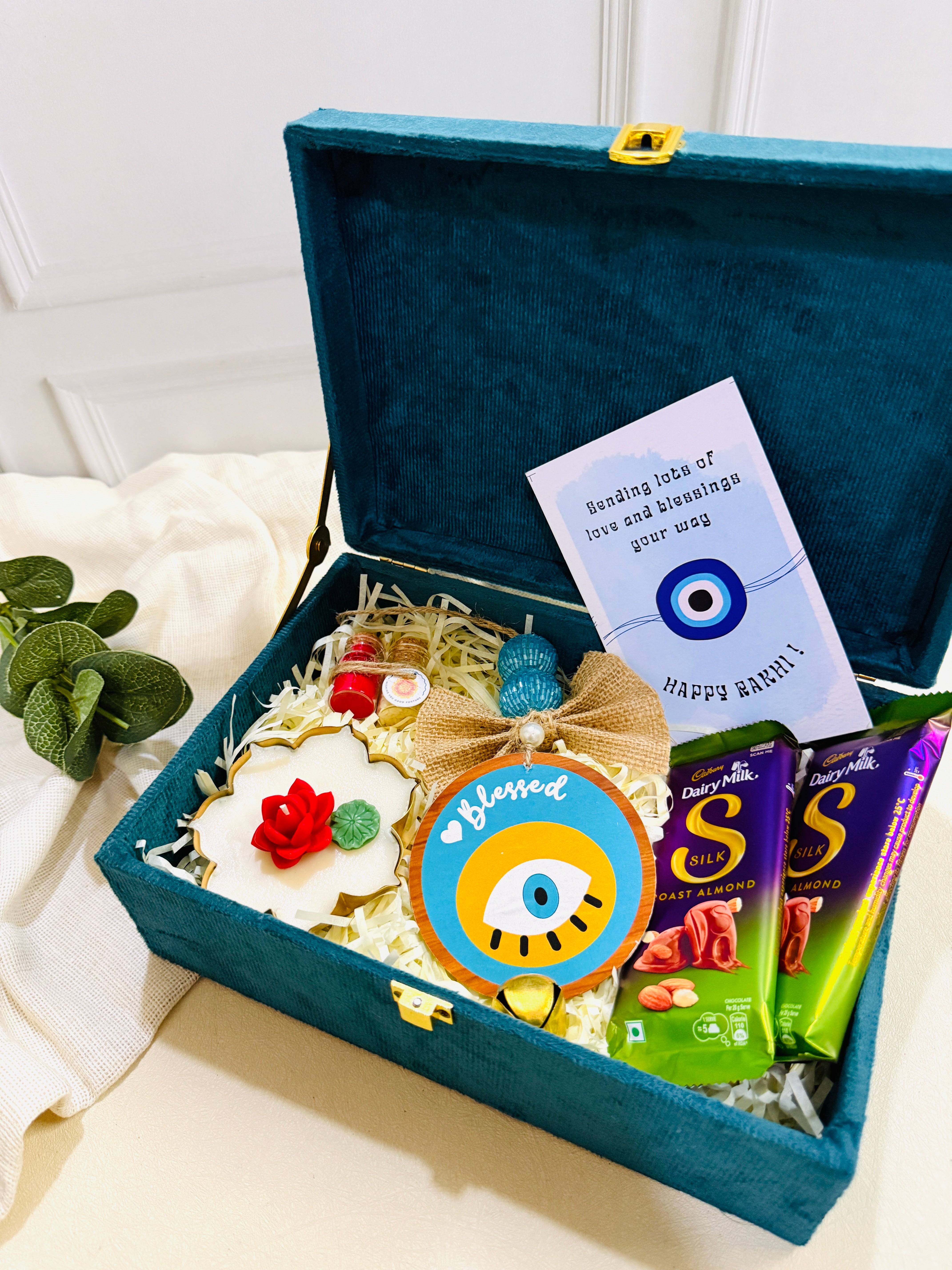Big Rakhi Hamper With Chocloates