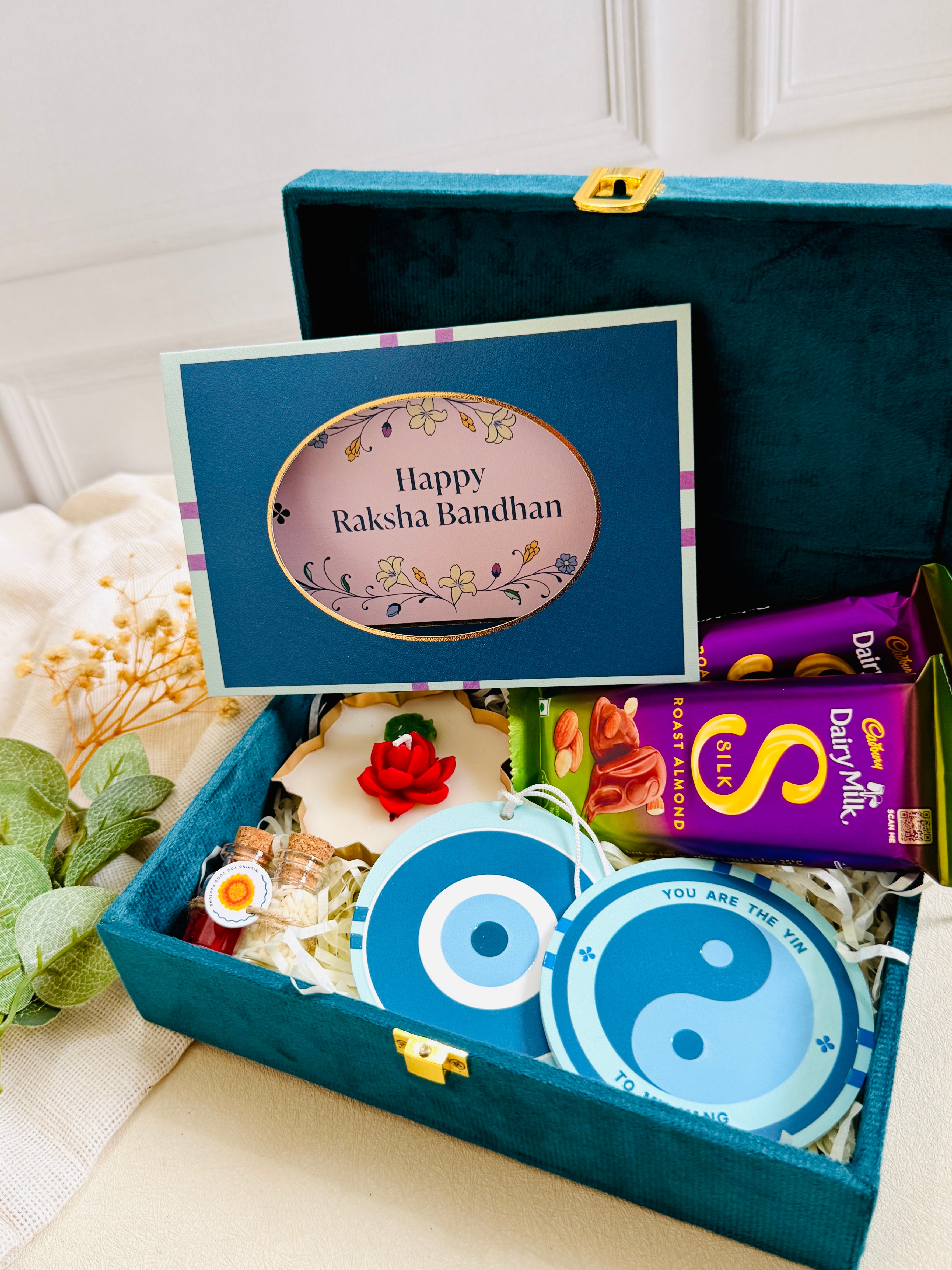 Eternal Bond Luxury Hamper