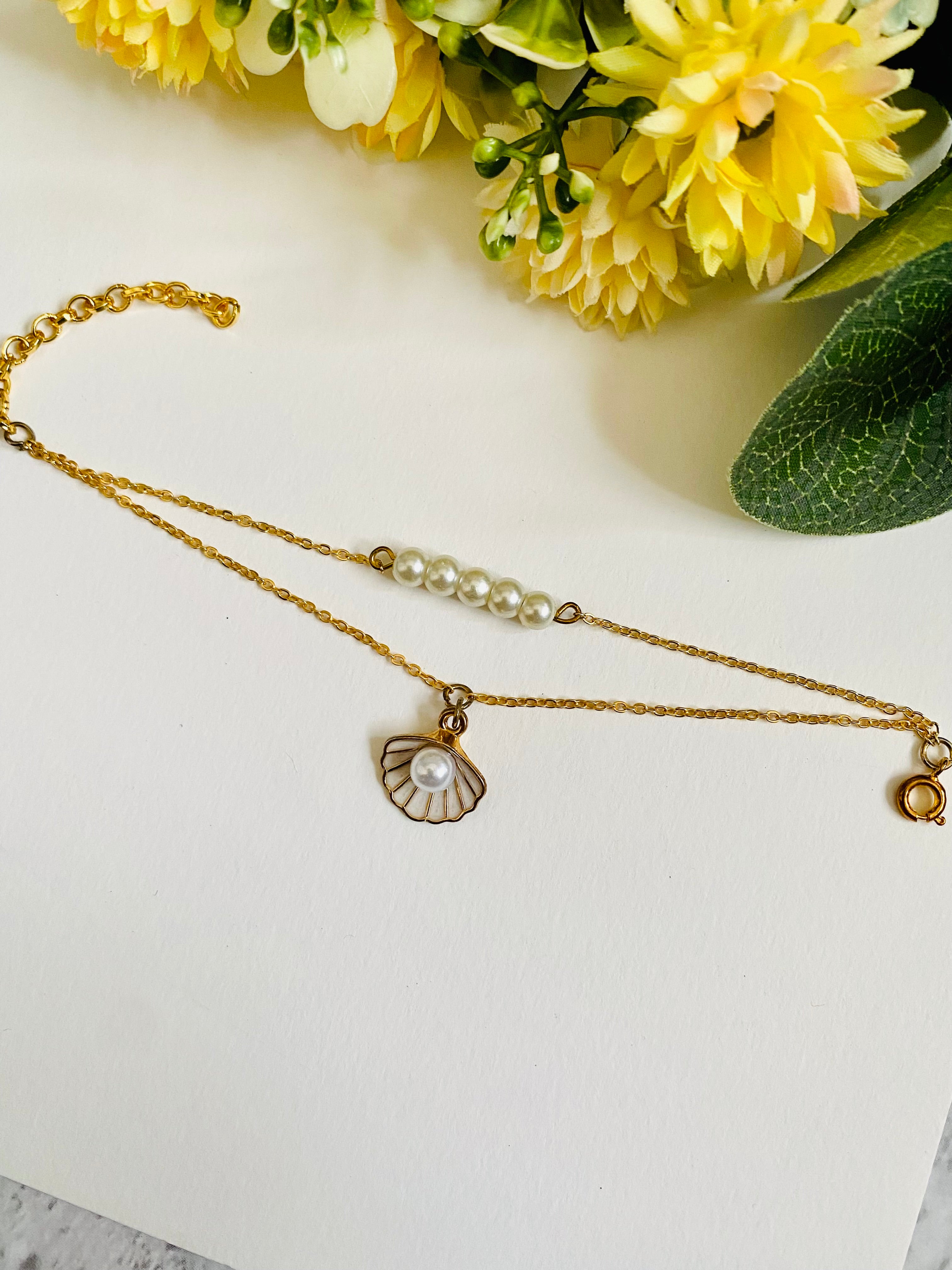 Shell And Pearl Bhabhi Bracelet Rakhi
