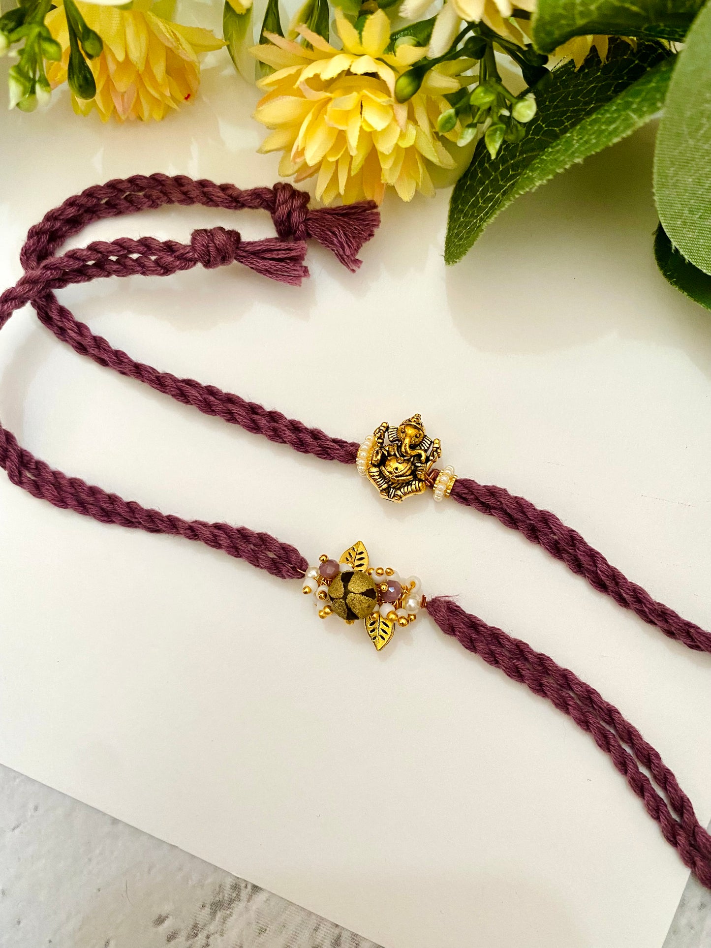 Standing Ganesha handmade bhai bhabhi rakhi set